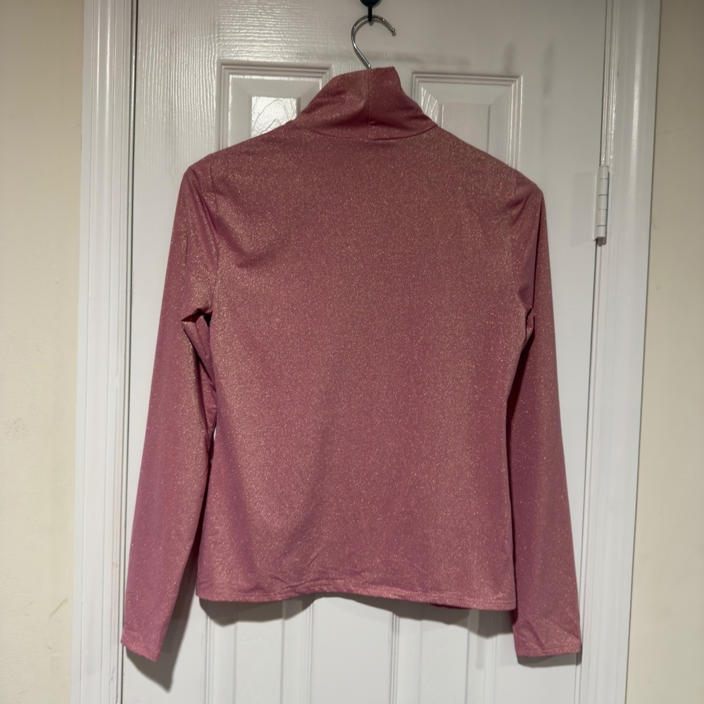 St John Pink Metallic Shimmer Turtleneck Top Size‎ M Stretch Knit Blouse - Picture 7 of 7